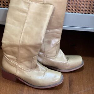 Women's Tan Leather Boots